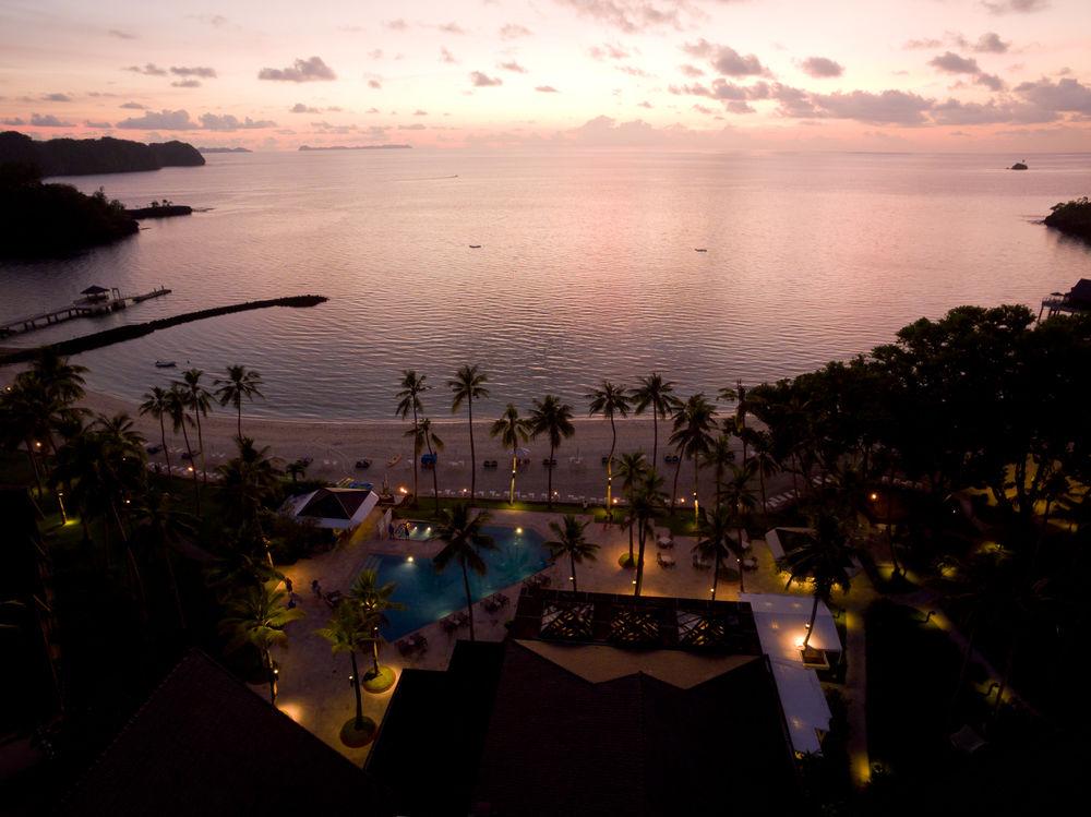 Palau Pacific Resort & The Pristine Villas And Bungalows Koror Exterior photo