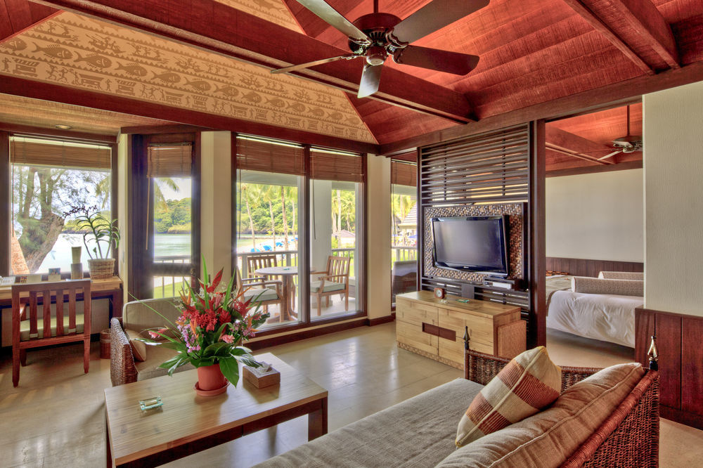Palau Pacific Resort & The Pristine Villas And Bungalows Koror Exterior photo