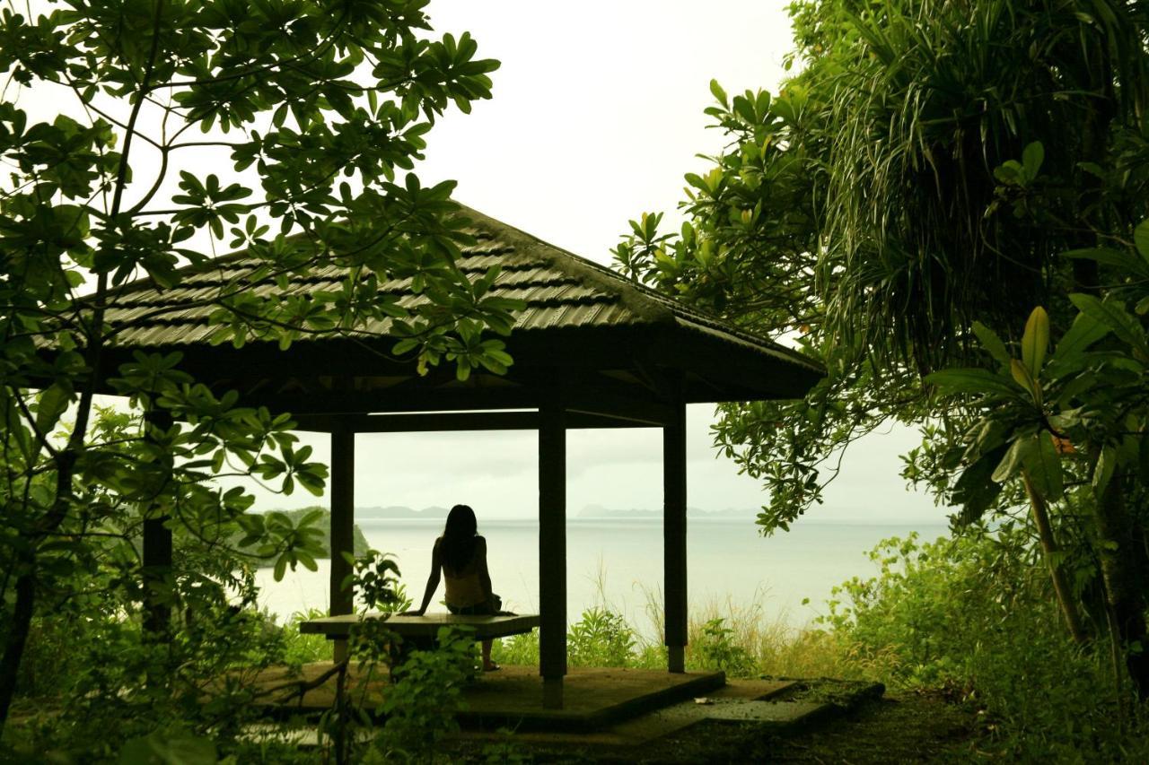 Palau Pacific Resort & The Pristine Villas And Bungalows Koror Exterior photo