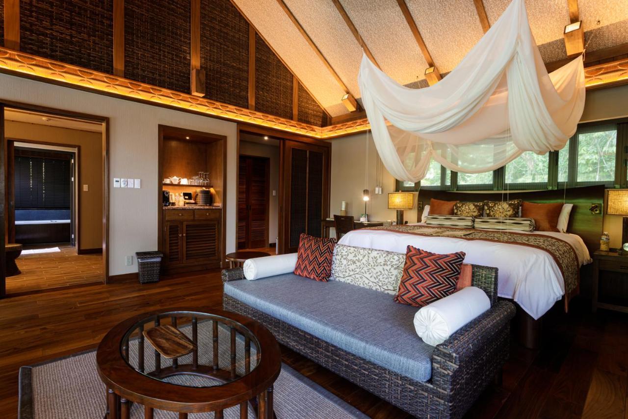 Palau Pacific Resort & The Pristine Villas And Bungalows Koror Exterior photo